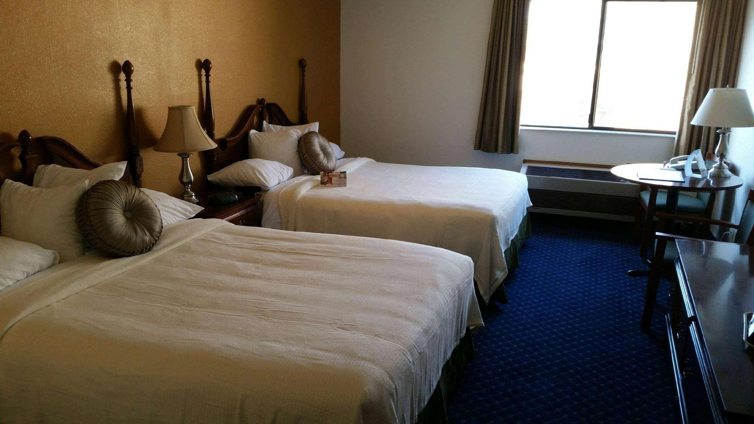 Hotel Ramada By Wyndham Arcata Exterior foto