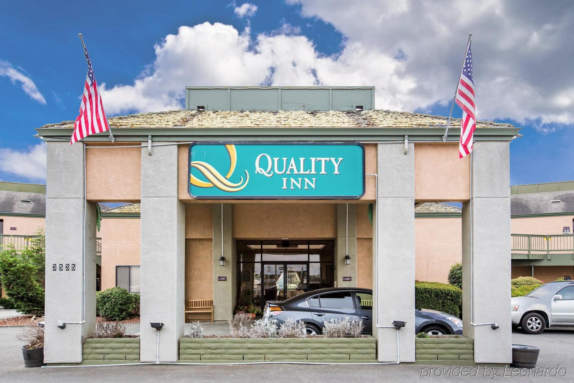 Hotel Ramada By Wyndham Arcata Exterior foto